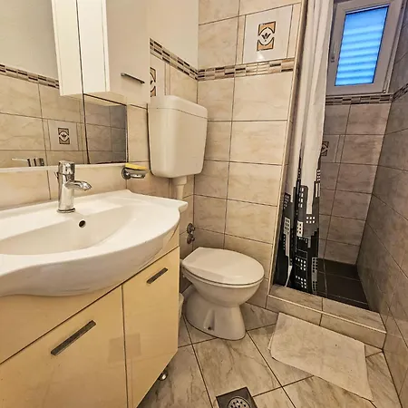 Holiday home Mirko By Interhome Vinisce