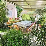 Nyaraló Mirko By Interhome
