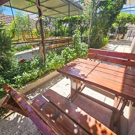 Mirko By Interhome * Vinišće