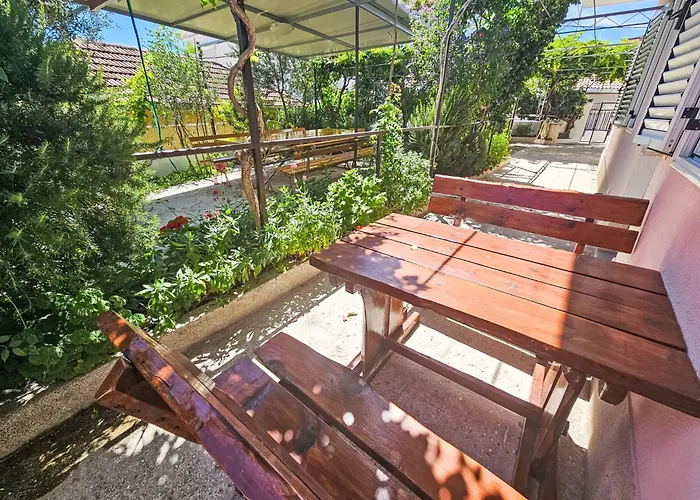 Mirko By Interhome * Vinišće